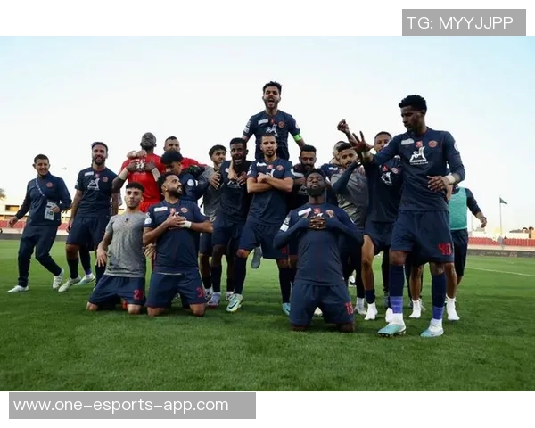 球星经典动作还原与足球技巧模仿训练解析 球星经典动作还原与足球技巧模仿训练解析